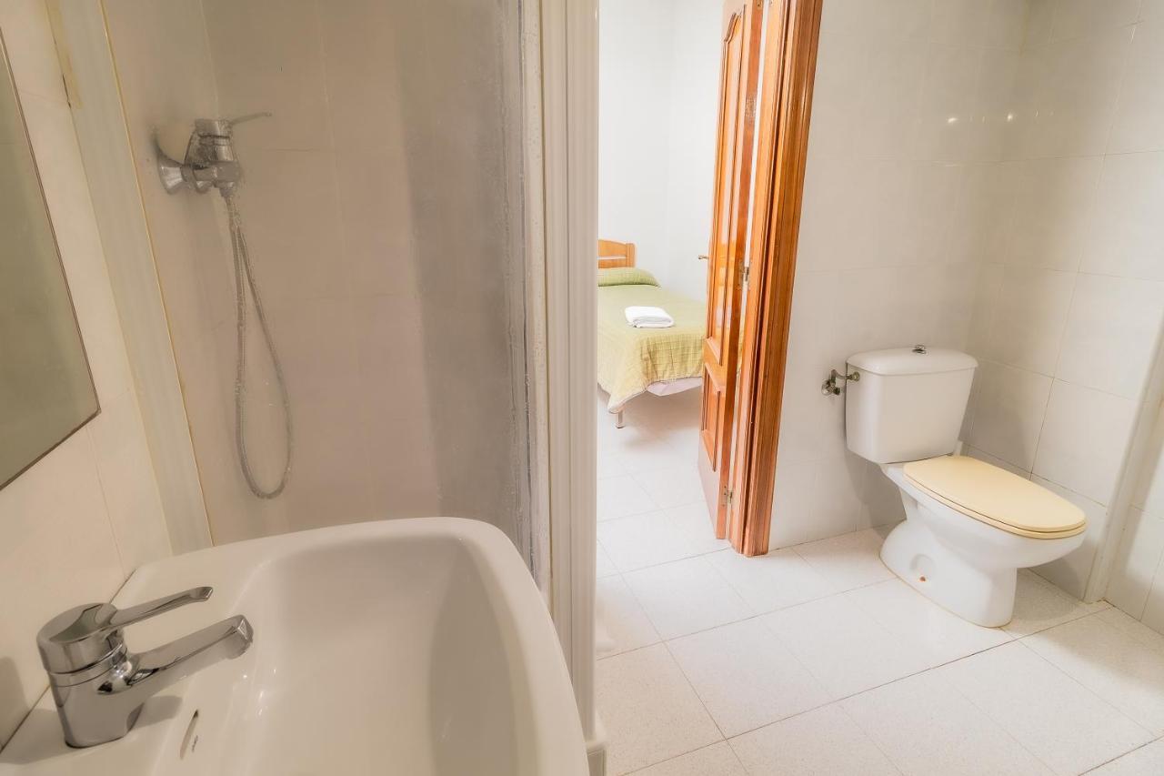 Hostal - Restaurante La Buena Villa By Vivere Stays Villalonquéjar Eksteriør bilde