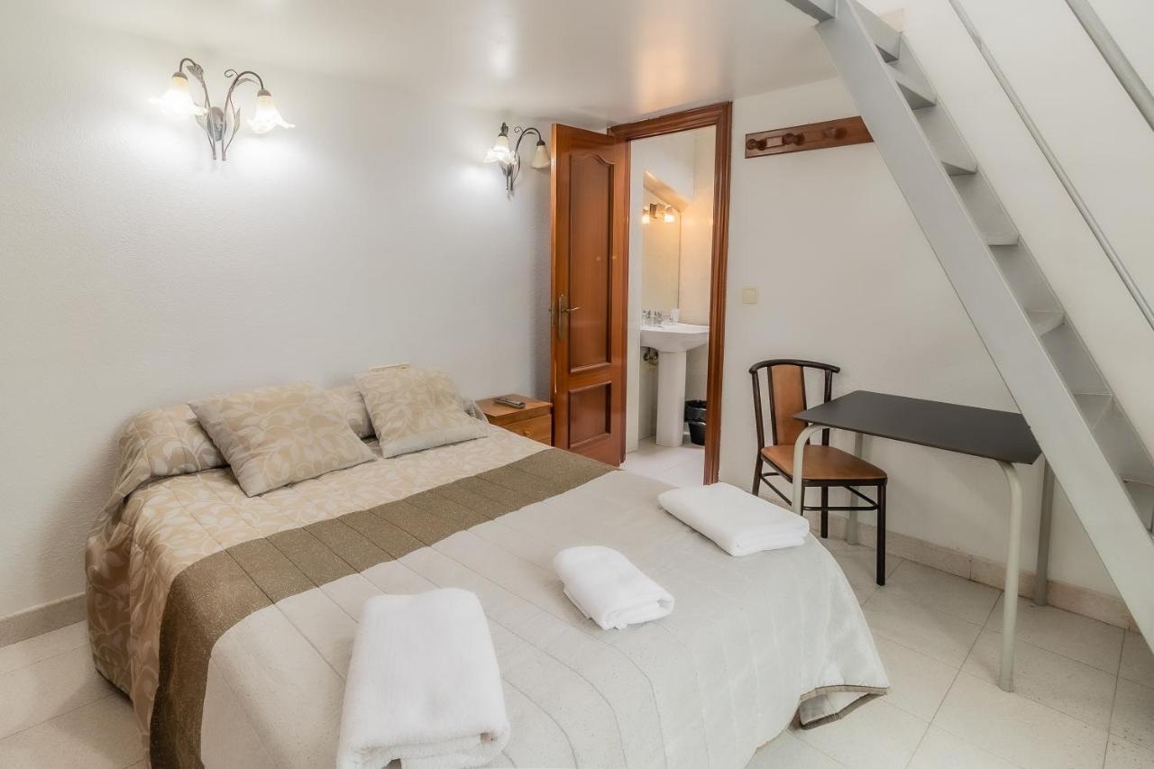 Hostal - Restaurante La Buena Villa By Vivere Stays Villalonquéjar Eksteriør bilde