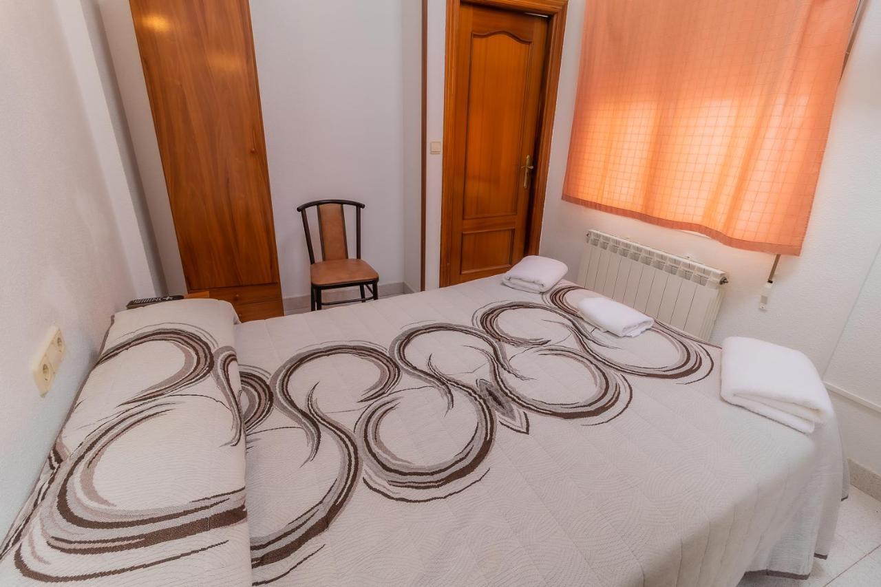 Hostal - Restaurante La Buena Villa By Vivere Stays Villalonquéjar Eksteriør bilde