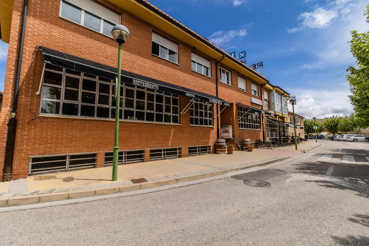 Hostal - Restaurante La Buena Villa By Vivere Stays Villalonquéjar Eksteriør bilde